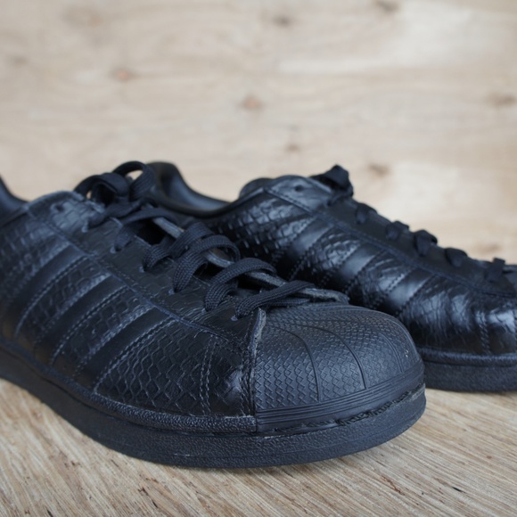 ADIDAS Superstar Snakeskin Trainers/ Size 10 - Picture 1 of 8